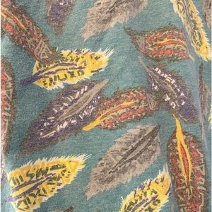 LuLaRoe Irma tunic. Size 2XL. Great condition. Beautiful feather pattern.